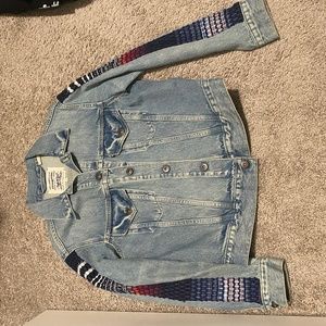 Women’s Levi Jean Jacket